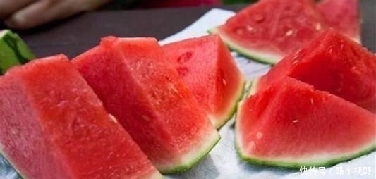 东西|日本游客来中国吃自助餐,只吃这样东西,老板笑了来送钱的吧