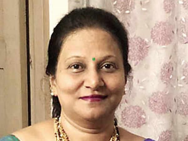  女尸|公寓大楼自来水多日散发恶臭，人们在水箱里找到一具女尸