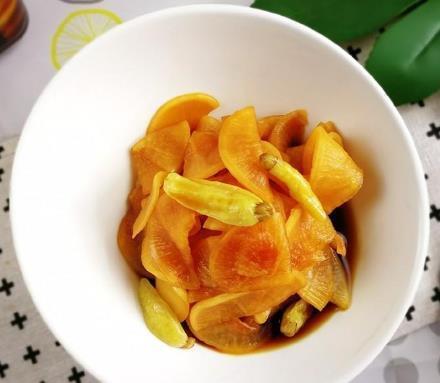 下饭|秋天,萝卜正当季,趁着便宜,快囤一点做成小菜,特别清脆下饭