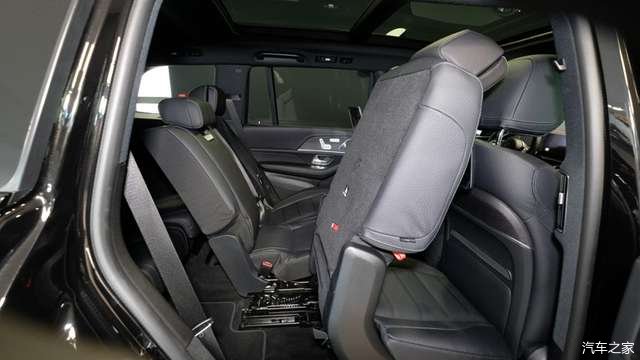 真香|奔驰GLS，豪华大型SUV里的“老大哥”，真香