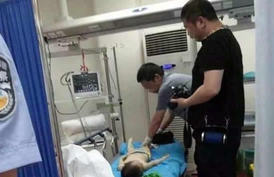  男童|2岁半男童被忘车内8小时后离世 孩子被关在车内如何自救