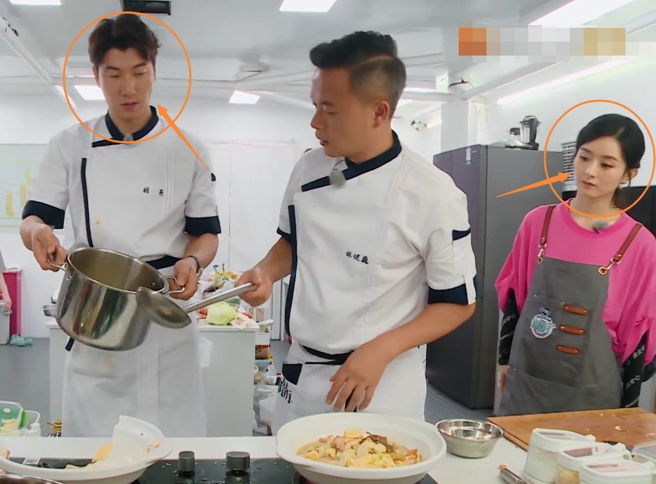  好感|林大厨做饭砂锅三次破裂，镜头扫过赵丽颖，这个举动太博好感了
