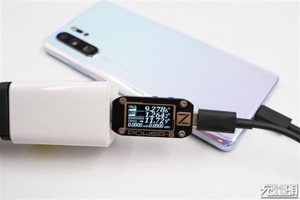  国产|打破外企垄断核心器件：首款国产氮化镓快充主控芯片问世