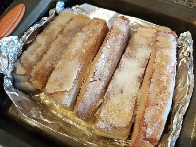 脆皮烧肉|五花肉这吃法太香了,酥脆不油腻,我家经常做,一次5斤不够吃