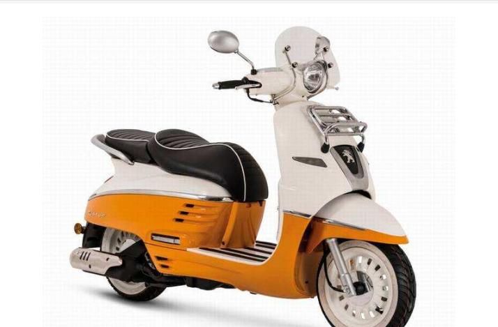  它匹配|标志DJANGO姜戈来了，12.6马力油耗2.9L，前后碟刹配ABS，2.28万