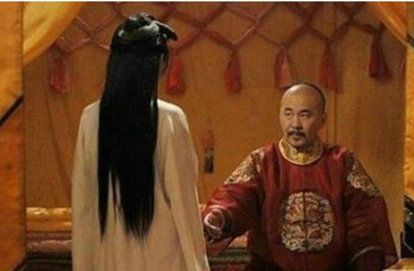 古代妃子伺候皇帝,除了不能发声,还要接受