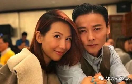 张晋|网友偶遇蔡少芬一家，张晋只顾给儿子拍照，他们两人真不错