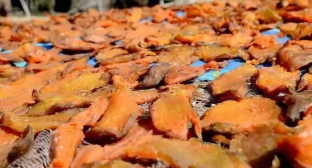 估计|童年美食只吃过3种的叫叔叔，吃过5种算你牛，全吃过估计是爷爷辈