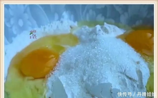 零食|最近孩子爱上吃一零食,几块钱做一大盘,不炸不蒸,营养又美味