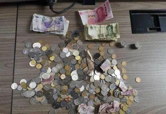  评选|年度沙雕小偷评选，感觉智商受到了侮辱...