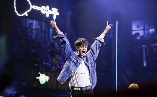  战队|《街舞3》王一博组成最强战队！选人不要甩手舞引争议，网友：违背节目初衷