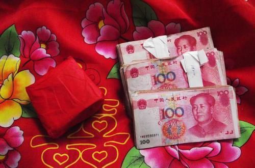 不想|“不想父母太辛苦，不给彩礼行不行？”聪明的女人都这样回答