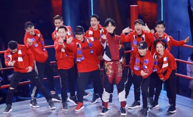  小型|回忆杀！《这就是街舞》易烊千玺战队在《少年之名》小型重聚