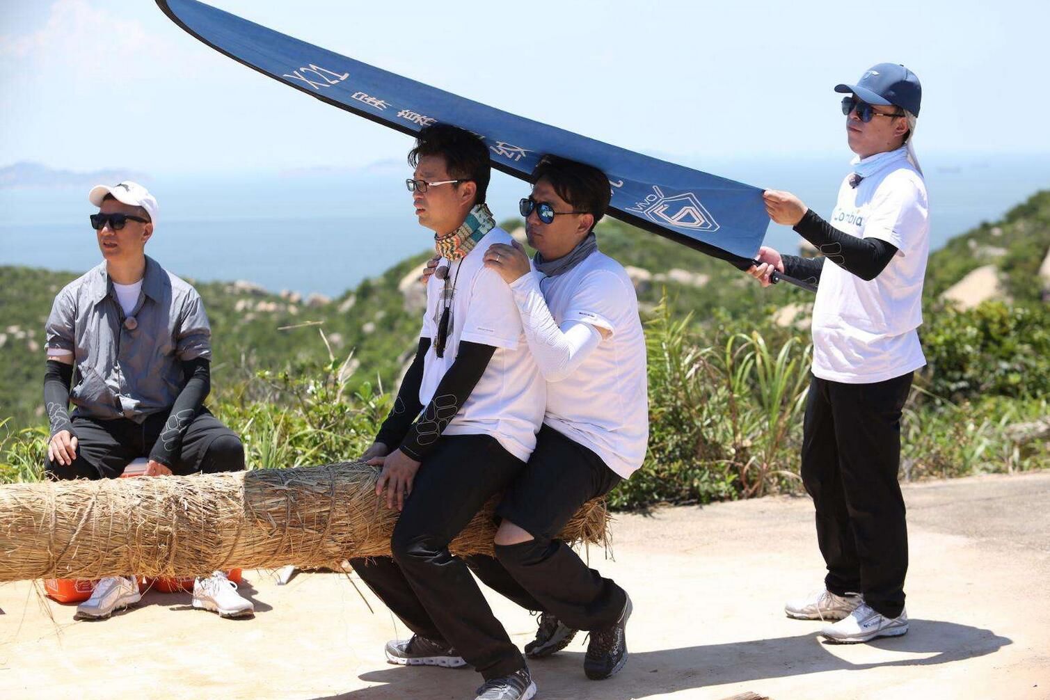  不少网友|《极挑》新一期嘉宾曝光，雷佳音女神高能来袭，他古装帅过邓伦