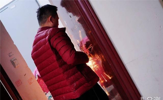 锁体|我的第一款脸部识别智能锁，效果有点意外哦！