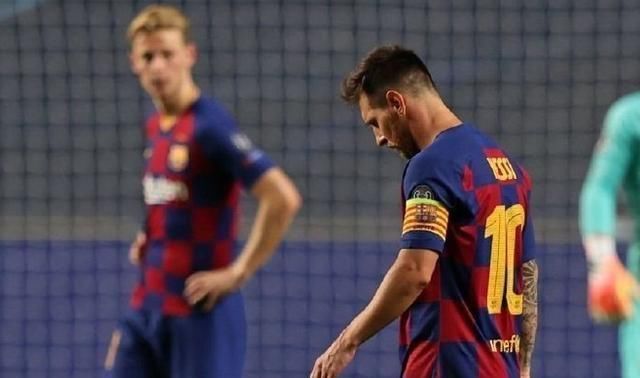  频繁|太无助，巴萨队友频繁望向梅西，但他已不是神！再也没有超能力