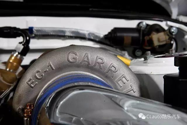  姑娘|我也想遇见个开R32 GT-R的姑娘，然后深陷其中不可自拔