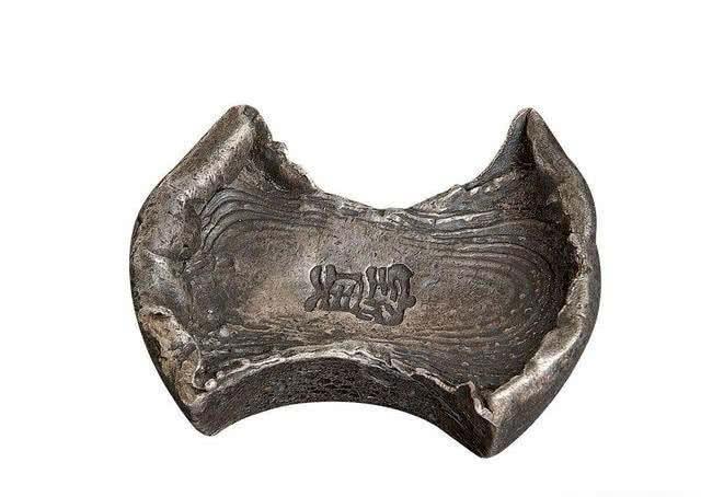 人民币|古代“一两银子”约等于现在多少人民币？看看你月收入是几两？