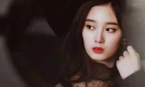  优质|出道失败后徐艺洋得黄子韬力捧，优质资源不断，联合郑乃馨对战赵小棠