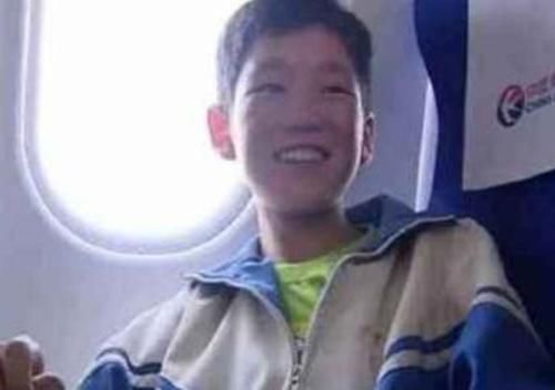 农村孩子|《变形记》唯一清醒的男孩,把节目当成游戏,如今变成这样