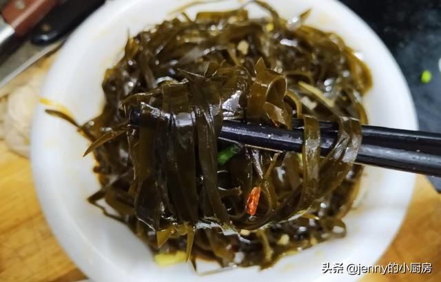  做好|凉拌海带丝，不要直接拌，做好这2步，海带丝更脆爽，无腥味