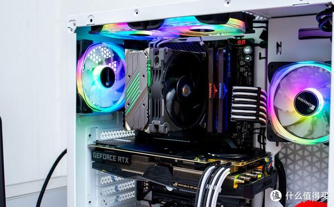  款机箱|存储厂的机箱是什么样子？威刚(ADATA) XPG 入侵者机箱测评