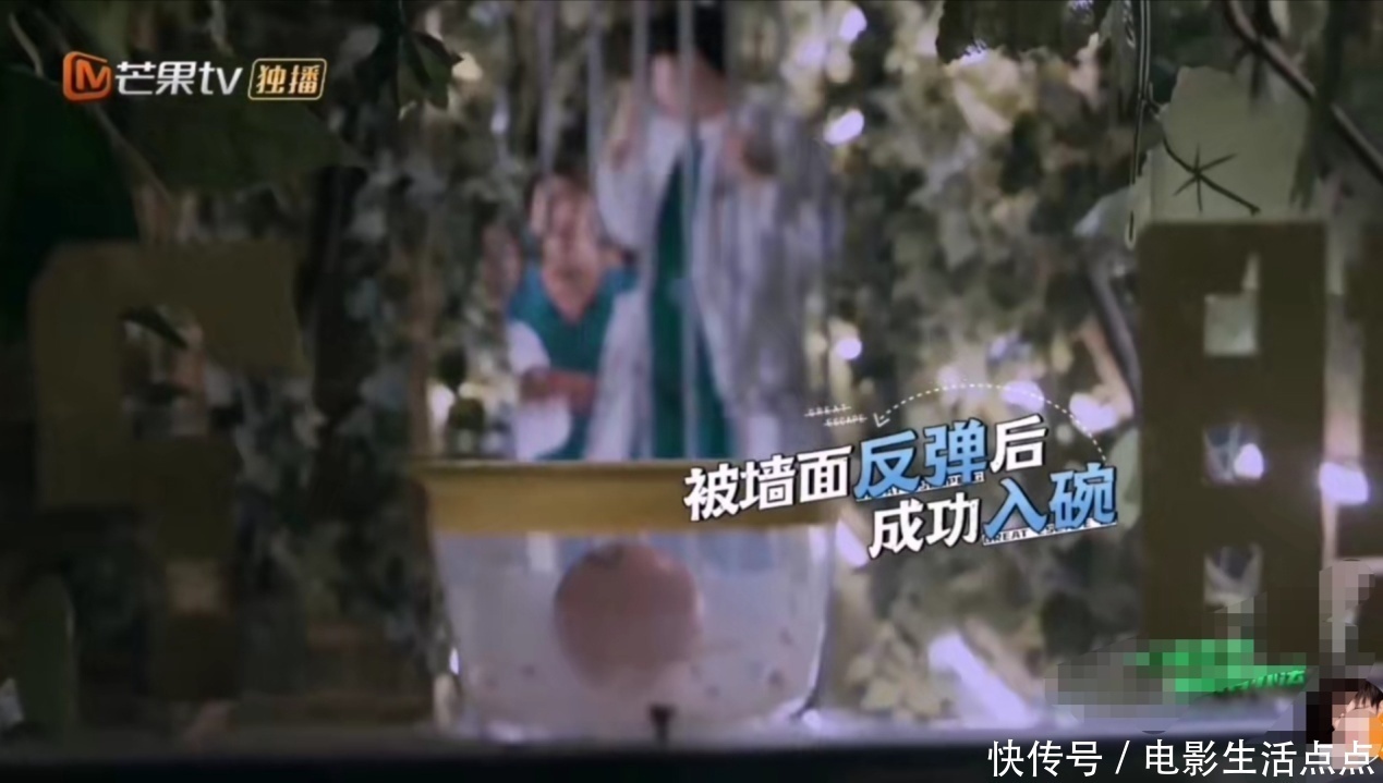 欧皇|邓伦欧皇附体,黄明昊被“贴脸杀”,这期《密逃》笑到脸抽筋