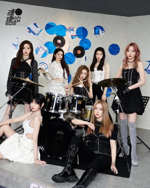  王艺瑾|硬糖少女助力明日之子：赵粤王艺瑾“互黑”，刘些宁Nene可爱担当