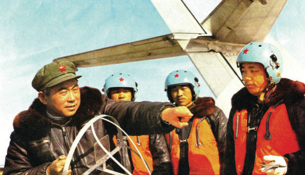 心服口服|放牛娃把美国王牌飞行员打得心服口服