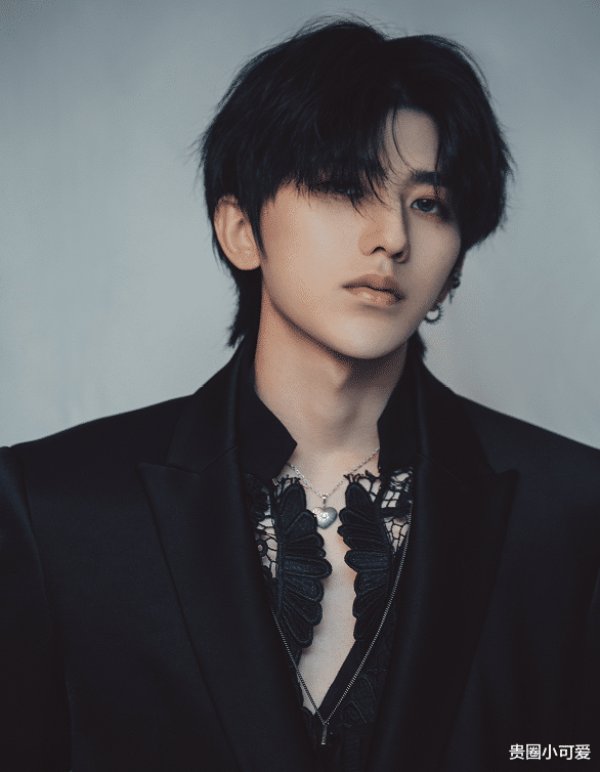  节目|《奔跑吧》录制杀青，其他嘉宾都晒“全家福”，唯独蔡徐坤与众不同