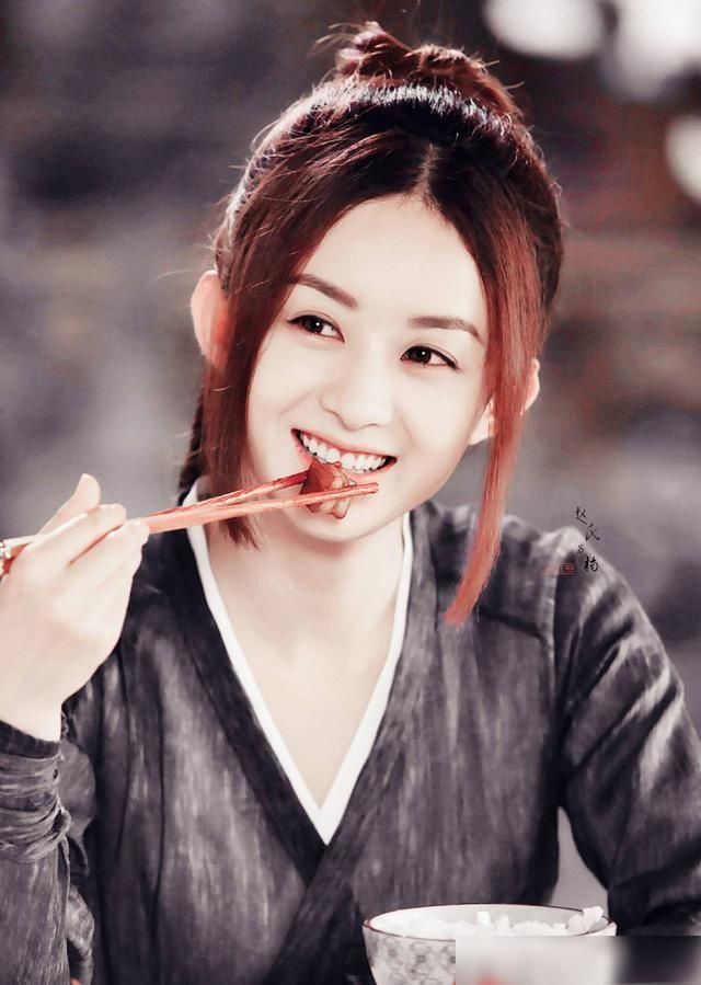 蔡徐坤|艺人新媒体综艺排行:赵丽颖第2,谭松韵意外,杨洋超过蔡徐坤