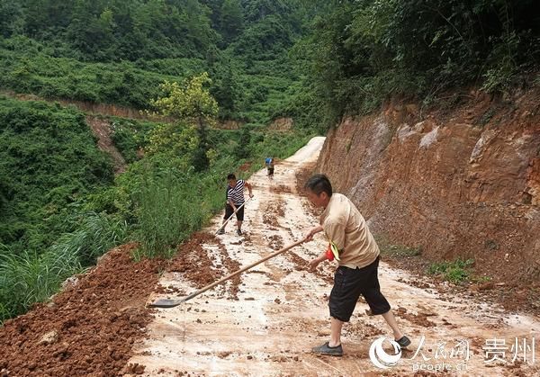 下沉|贵州开阳：千余名党员干部下沉一线决战决胜脱贫攻坚