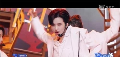  令人|青你2终极四选一令人绝望，刘雨昕会再次为糊团背锅吗？