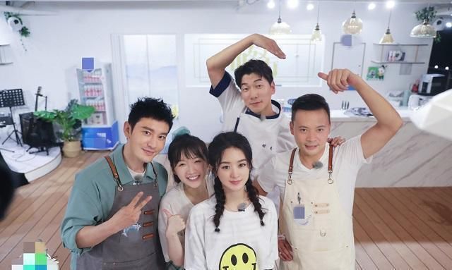  赵丽颖|杨超越问赵丽颖：下季想推荐谁来《中餐厅》，赵丽颖的回应超好笑