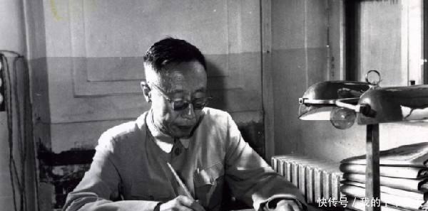 重回|溥仪重回故宫,想要回清朝11个皇帝的牌位,为何却被回绝!