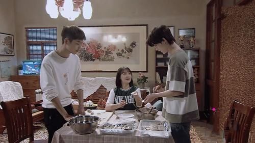  董思怡|丁程鑫王锵艳惊四座，9分钟内打动尔冬升赵薇，他俩眼睛里有灵魂