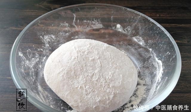 好喝|若家里只剩面粉,教你做美味热汤,每人秃噜两大碗才过瘾,特好喝