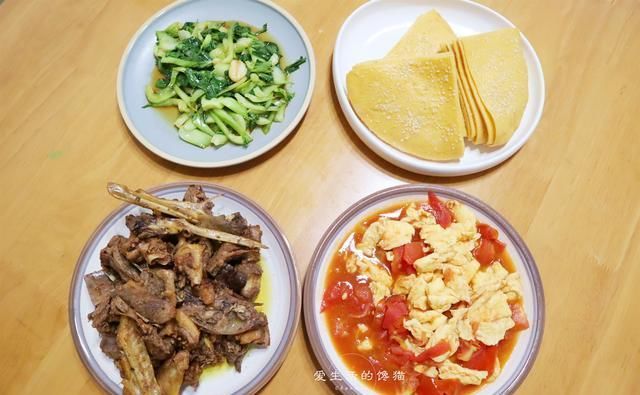 开胃|一家3口的晚餐,晒到朋友圈火了,网友:家的味道,不剩菜不浪费