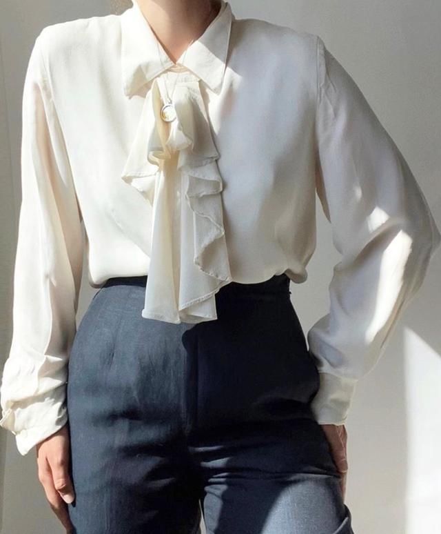 单品|如何将衬衫穿得更好看？5个小妙招提升品质，让平凡单品不普通