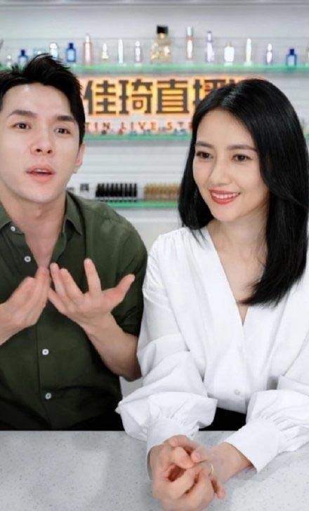 女神|不愧是女神·40岁高圆圆美登热搜