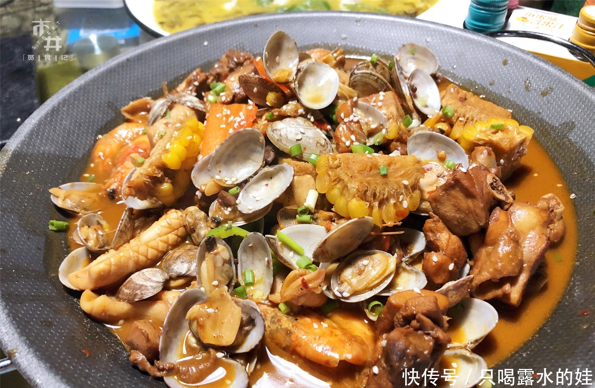 海鲜|侄子考上好大学请吃饭，330元点7盘硬菜，年轻人喝的酒真接受不了