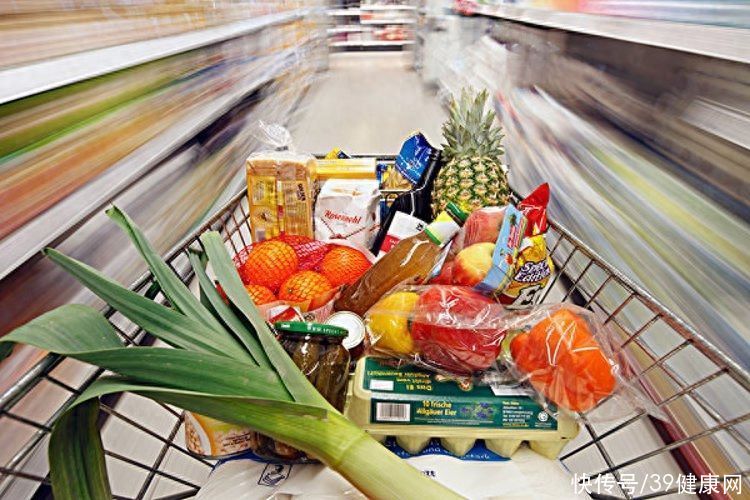 食物的致命毒素(“不到1克，就足以夺走100万人的生命？”毒素就藏在这些食物里)