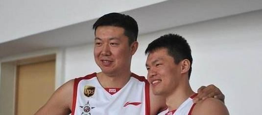 朱芳雨|CBA朱芳雨怒找八一高层，市场冒出2条大鱼，大韩小丁或将都失意