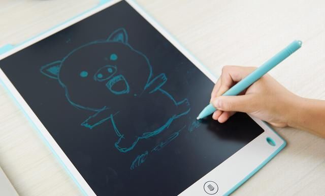  羡慕|释放孩子天性，360液晶手写绘板，直把同学羡慕哭了