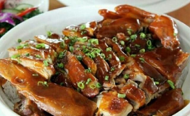 芝士|美食精选：香菇肉饼，农家豉香碌鸭，芝士早餐蛋，黄瓜芥末虾做法