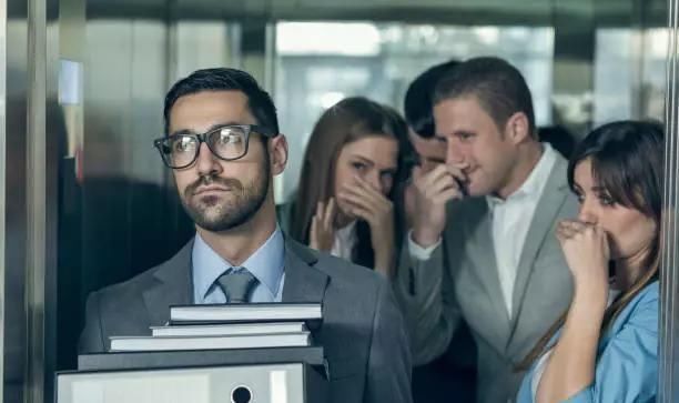 冤魂|都说屁乃粮食之“冤魂”,那么请问憋不住的屁去哪了?