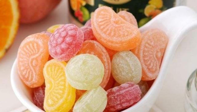 嘉云糖|00后吃一次就喜欢上的糖果,琥珀糖排第3,第1口感不输阿尔卑斯