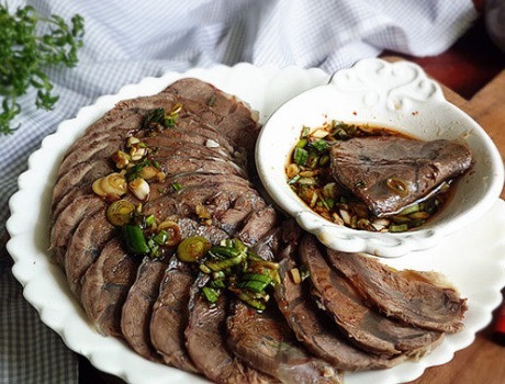 好吃|炖牛肉又烂又好吃的诀窍,加上一点这个,牛肉快速软烂还入味