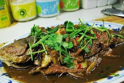  简单|婆婆来城里，我做一桌子菜招待，婆婆你自己吃吧，我们去酒店