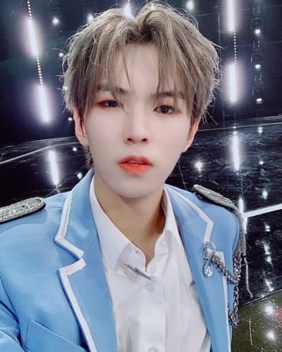  李希侃|李希侃获得《少年之名》C位出道后，又官宣“好消息”，恭喜恭喜